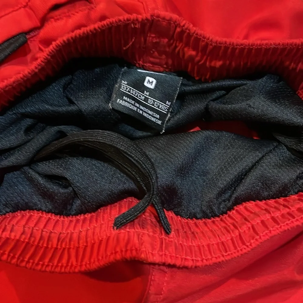 Boys Nike Swim Board Shorts, Youth Medium, Red Black - Picture 5 of 6